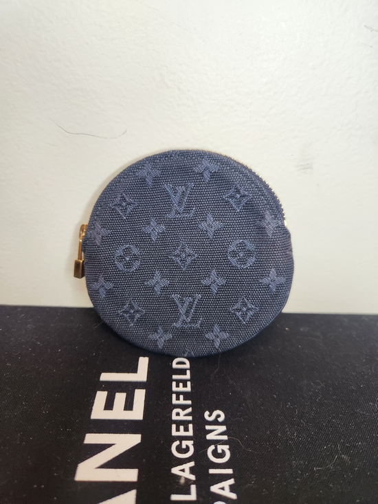 Louis Vuitton Handbags - Louis Vuitton Round Coin Pouch in Denim Monogram